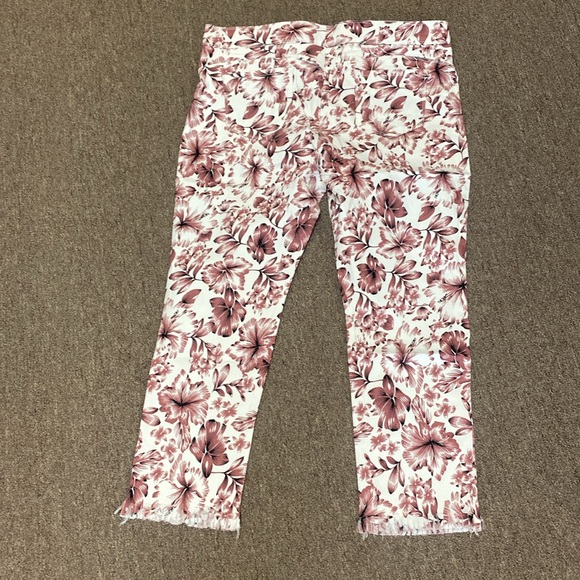 Capri - Picture 3 of 4